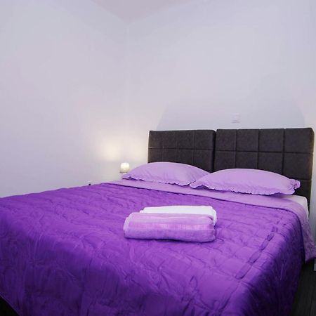 Apartments Samac ชิเบนิก ภายนอก รูปภาพ